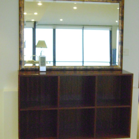 Book case 011